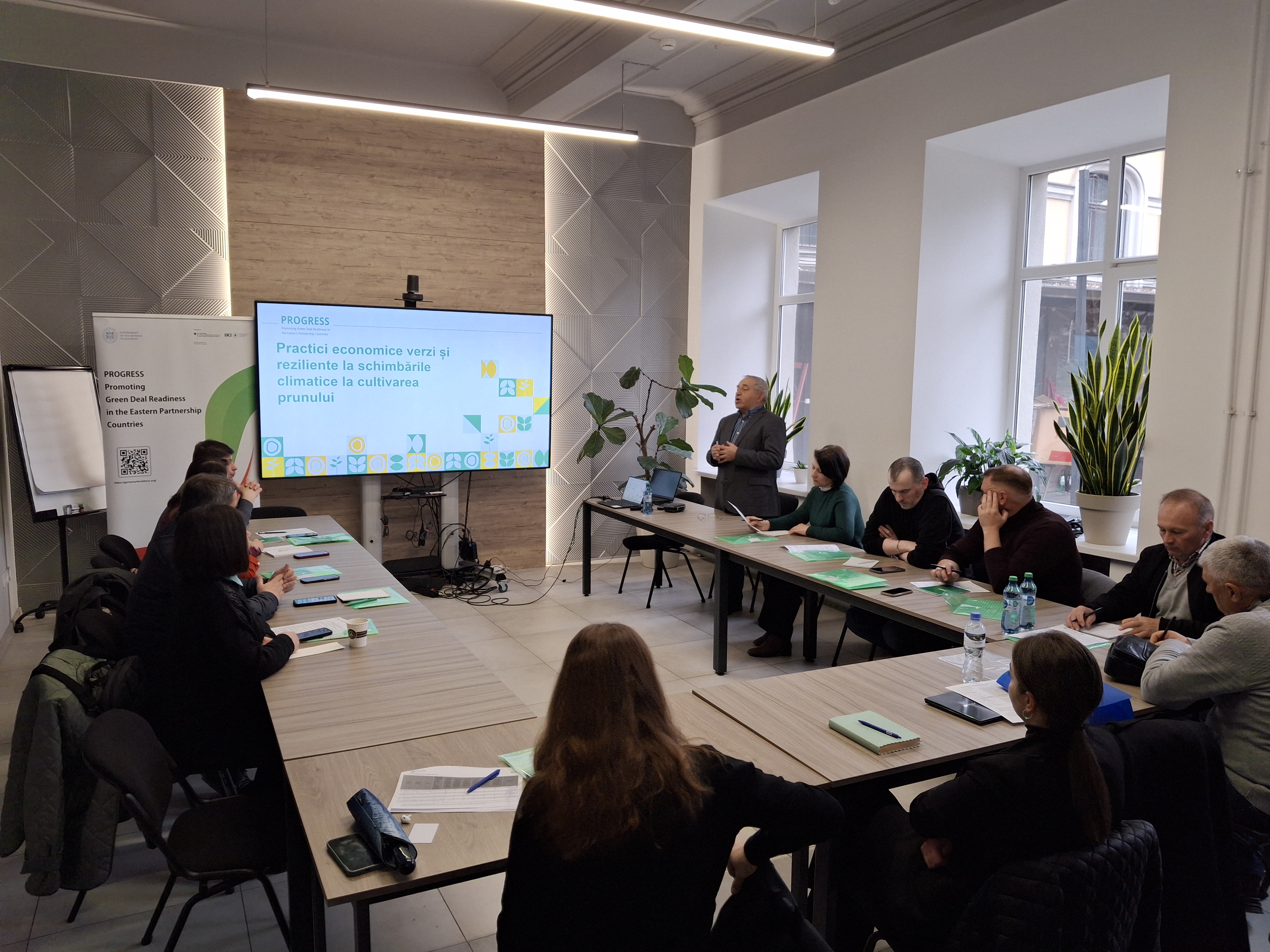 Moldova strengthens agricultural advisory services through climate-resilient training programme